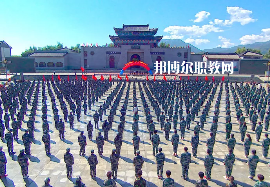 平?jīng)鰜問(wèn)|職業(yè)技術(shù)學(xué)校2022年招生錄取分?jǐn)?shù)線(xiàn) 