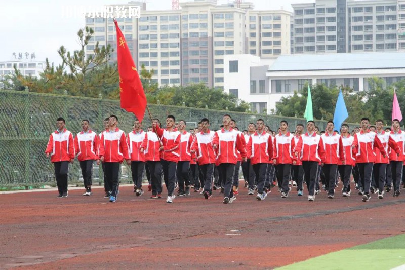 平?jīng)鰴C(jī)電工程學(xué)校2022年學(xué)費(fèi)、收費(fèi)多少