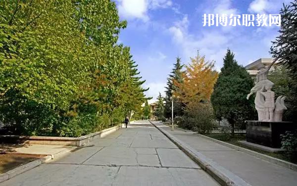 平?jīng)鰩煼秾W(xué)校2022年報(bào)名條件、招生要求、招生對(duì)象