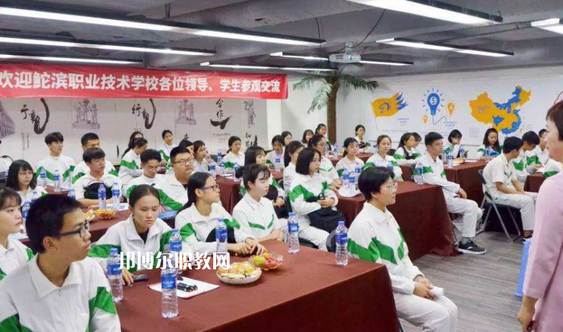 汕頭鮀濱職業(yè)技術(shù)學(xué)校2022年報(bào)名條件、招生要求、招生對(duì)象