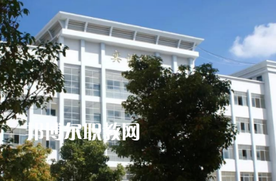 鹽源職業(yè)技術(shù)中學(xué)校2022年報(bào)名條件、招生要求、招生對(duì)象