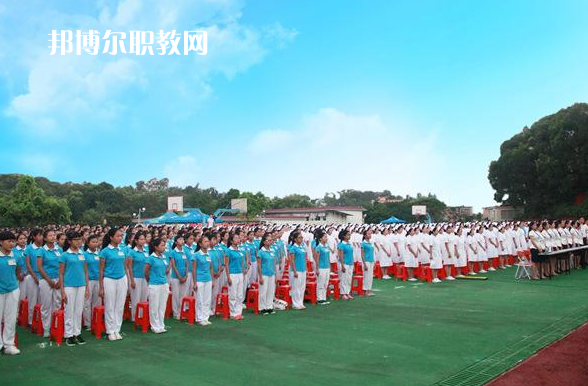 廣東黃埔衛(wèi)生職業(yè)技術(shù)學(xué)校2022年報(bào)名條件、招生要求、招生對象