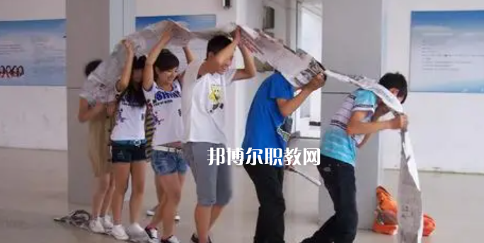 成都金海洋創(chuàng)意產(chǎn)業(yè)職業(yè)技術(shù)學(xué)校2022年學(xué)費、收費多少