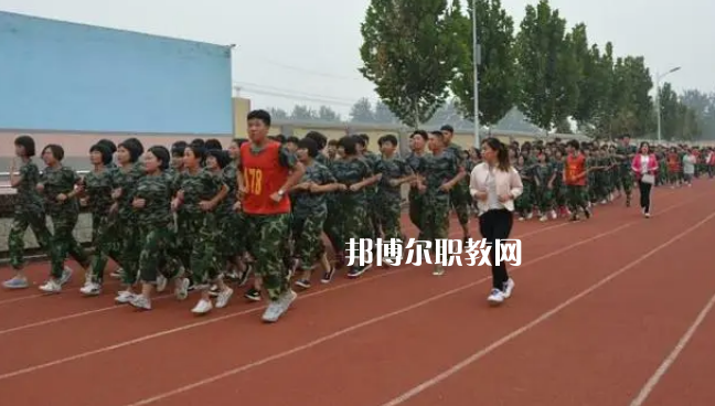云龍縣民族職業(yè)高級中學(xué)學(xué)校2022年學(xué)費、收費多少