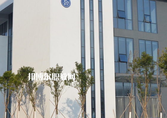 江蘇東臺中等專業(yè)學校2022年報名條件、招生要求、招生對象