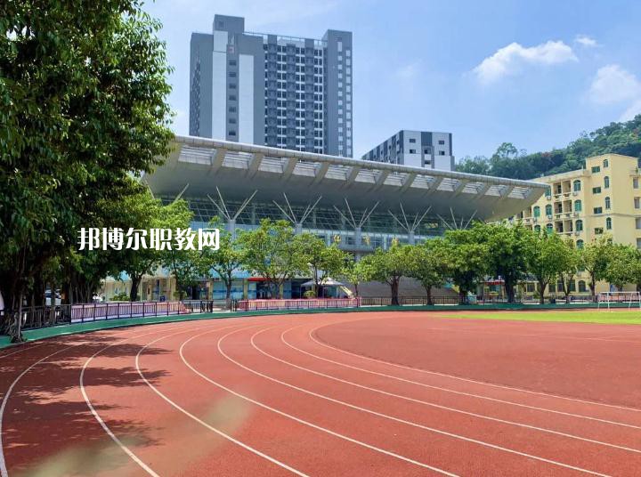 云南財經(jīng)學校2022年招生辦聯(lián)系電話