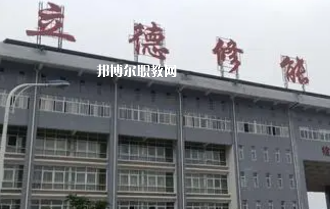 貴州興仁民族職業(yè)技術(shù)學(xué)校2022年報(bào)名條件、招生要求、招生對(duì)象