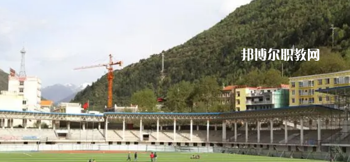 馬爾康民族師范學(xué)校2022年報(bào)名條件、招生要求、招生對(duì)象