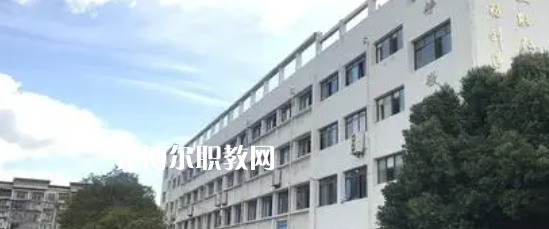 遂寧應(yīng)用高級技工學(xué)校2022年學(xué)費，收費多少