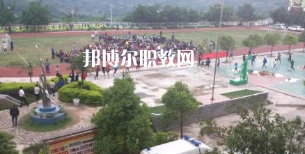 冊(cè)亨中等職業(yè)學(xué)校2022年學(xué)費(fèi)、收費(fèi)多少
