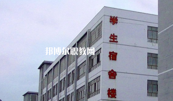 黔西南州英才職業(yè)技術(shù)學(xué)校2022年錄取分數(shù)線