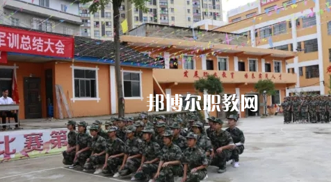 黔東南州工業(yè)學(xué)校2022年報(bào)名條件、招生要求、招生對(duì)象