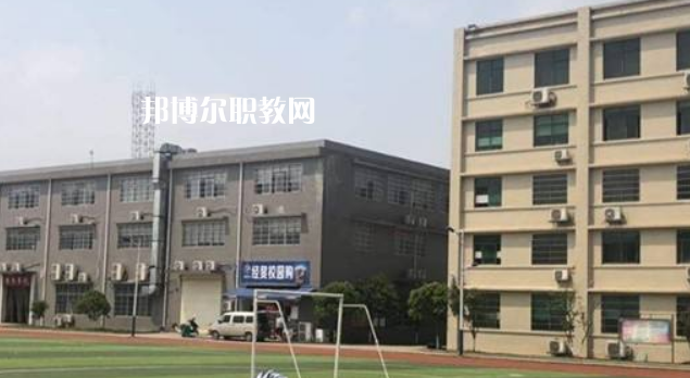 孟連縣職業(yè)高級(jí)中學(xué)2022年報(bào)名條件、招生要求、招生對(duì)象