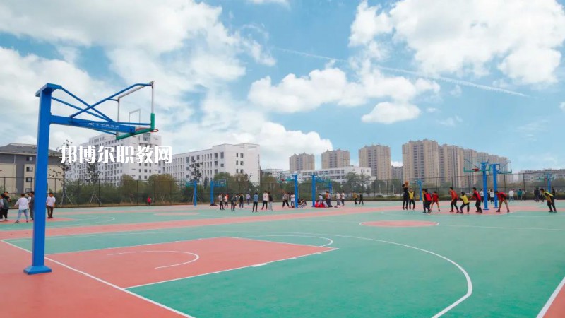 揚(yáng)州高等職業(yè)技術(shù)學(xué)校2022年報(bào)名條件、招生要求、招生對(duì)象