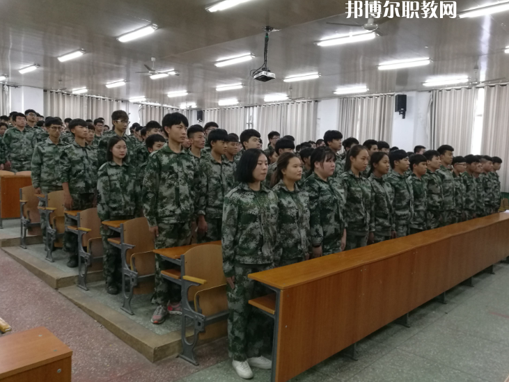河北軌道交通中等專業(yè)學(xué)校2022年報(bào)名條件、招生要求、招生對(duì)象
