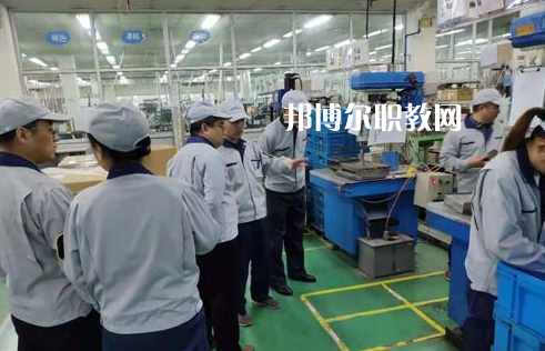 承德科技管理工程學校2022年報名條件、招生要求、招生對象
