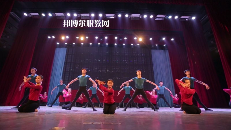 淮安文化藝術(shù)學校2022年招生辦聯(lián)系電話