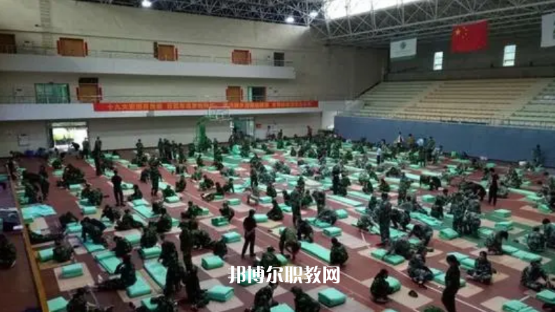 重慶行知高級技工學(xué)校2022年報(bào)名條件、招生要求、招生對象