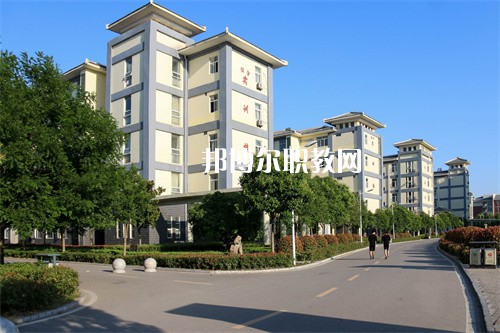 亳州中藥科技學(xué)校2022年報(bào)名條件、招生要求、招生對象