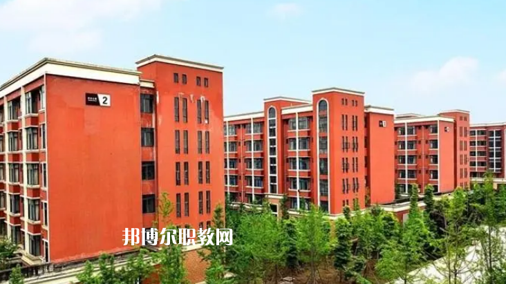 樂(lè)山醫(yī)藥科技學(xué)校2022年報(bào)名條件、招生要求、招生對(duì)象