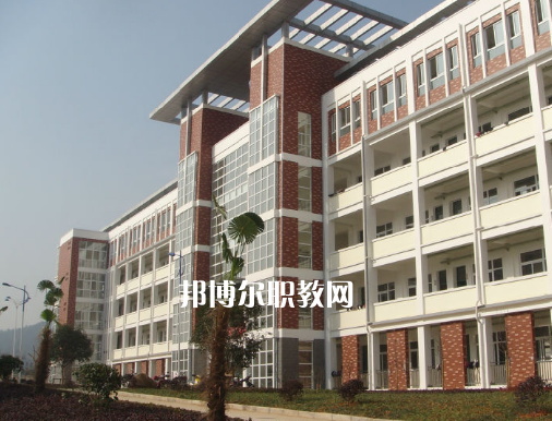 宣城信息工程學(xué)校2022年報(bào)名條件、招生要求、招生對象