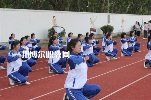 江蘇灌云中等專業(yè)學校2022年報名條件、招生要求、招生對象