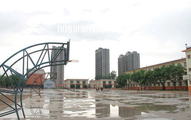 華北工業(yè)學(xué)校2022年報(bào)名條件、招生要求、招生對(duì)象