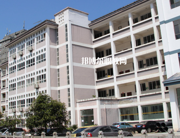 宜良縣職業(yè)高級中學(xué)2022年報名條件、招生要求、招生對象