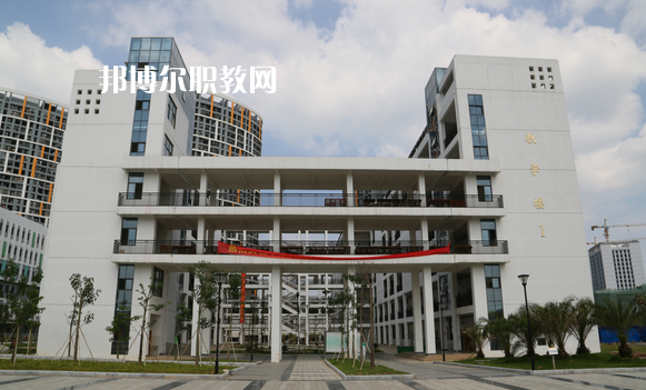 南寧衛(wèi)生學校怎么樣、好不好