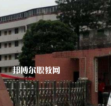 雅安職業(yè)高級(jí)中學(xué)2022年報(bào)名條件、招生要求、招生對(duì)象