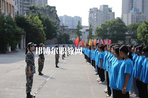 昆明西山區(qū)職業(yè)高級中學(xué)2022年報(bào)名條件、招生要求、招生對象