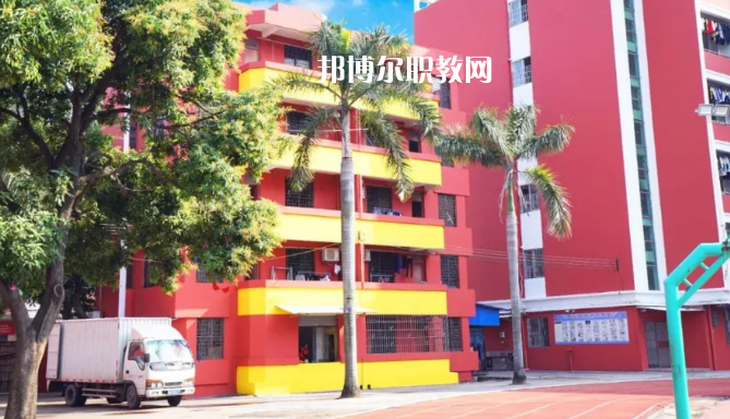 佛山實(shí)驗(yàn)技工學(xué)校2022年報(bào)名條件、招生要求、招生對(duì)象 