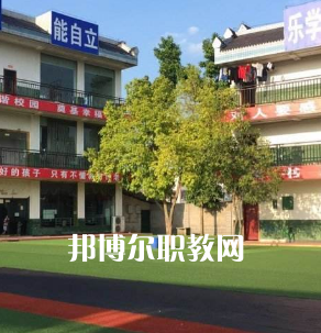 廣安康泉文化武術(shù)學(xué)校2022年報名條件、招生要求、招生對象