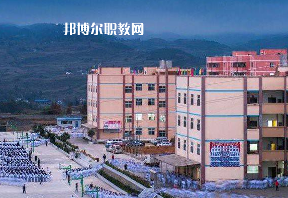 畢節(jié)工業(yè)學(xué)校2022年報(bào)名條件、招生要求、招生對(duì)象