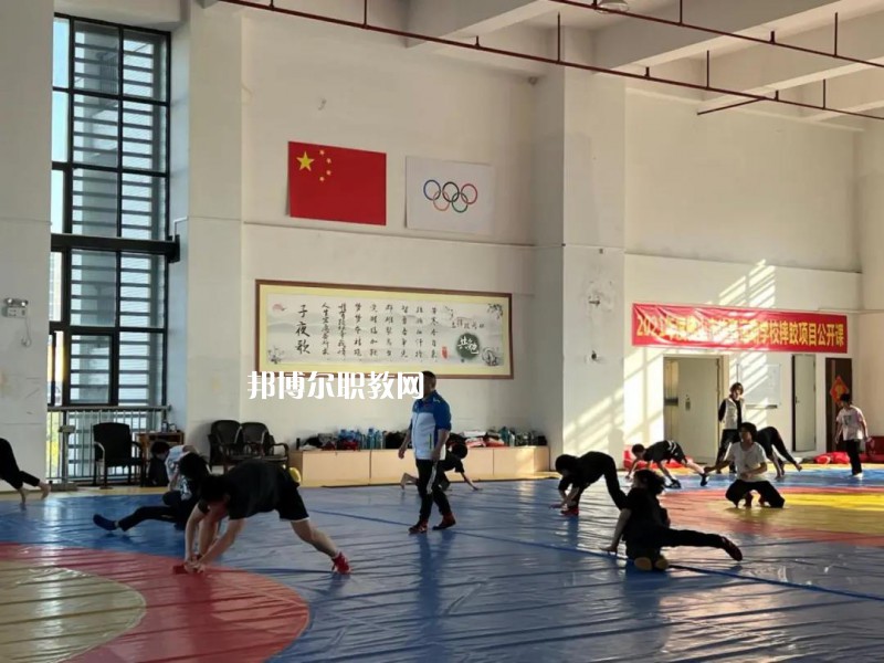 佛山體育運動學(xué)校2022年報名條件、招生要求、招生對象