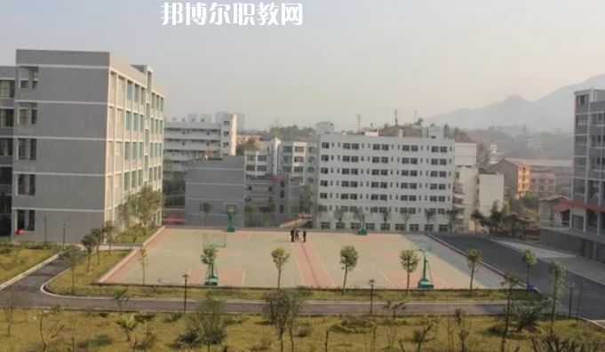 四川華鎣職業(yè)技術(shù)學校2022年宿舍條件
