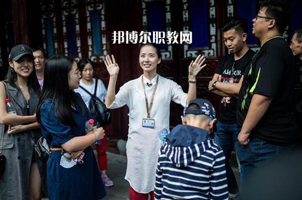 河北旅游管理中等專業(yè)學(xué)校2022年報(bào)名條件、招生要求、招生對(duì)象