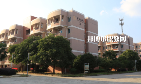 文山農(nóng)業(yè)學校2022年學費、收費多少