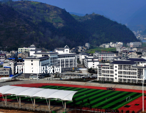 重慶巫溪職業(yè)教育中心2022年報(bào)名條件、招生要求、招生對(duì)象