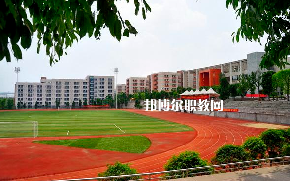 重慶建峰工業(yè)集團有限公司技工學(xué)校2022年報名條件、招生要求、招生對象