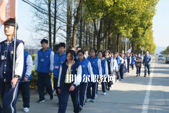 昭通財貿(mào)學(xué)校2022年有哪些專業(yè)