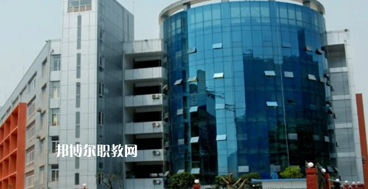 四川省古藺縣職業(yè)高級(jí)中學(xué)校怎么樣、好不好