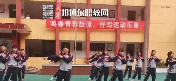 瀘州市天樺職業(yè)技術(shù)學(xué)校2022年報(bào)名條件、招生要求、招生對(duì)象