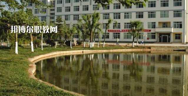 昆明藝術職業(yè)學院2022年學費、收費多少
