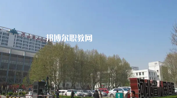 河北同仁醫(yī)學(xué)中等專業(yè)學(xué)校2022年怎么樣、好不好