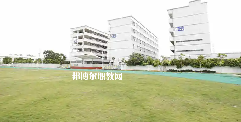 廣州金領(lǐng)技工學(xué)校2022年報(bào)名條件、招生要求、招生對(duì)象