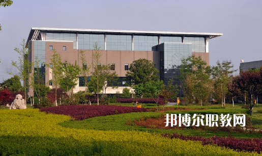 武漢財政學校2022年怎么樣、好不好