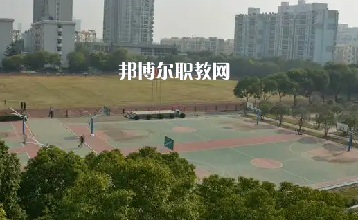 武漢財貿(mào)學校2022年學費、收費標準