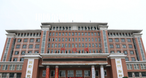 荊州機械電子工業(yè)學(xué)校2022年報名條件、招生要求、招生對象