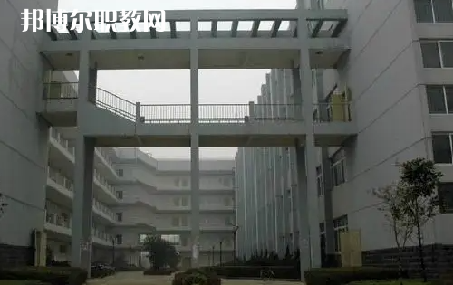 武漢建筑工程學(xué)校2022年報(bào)名條件、招生要求、招生對(duì)象